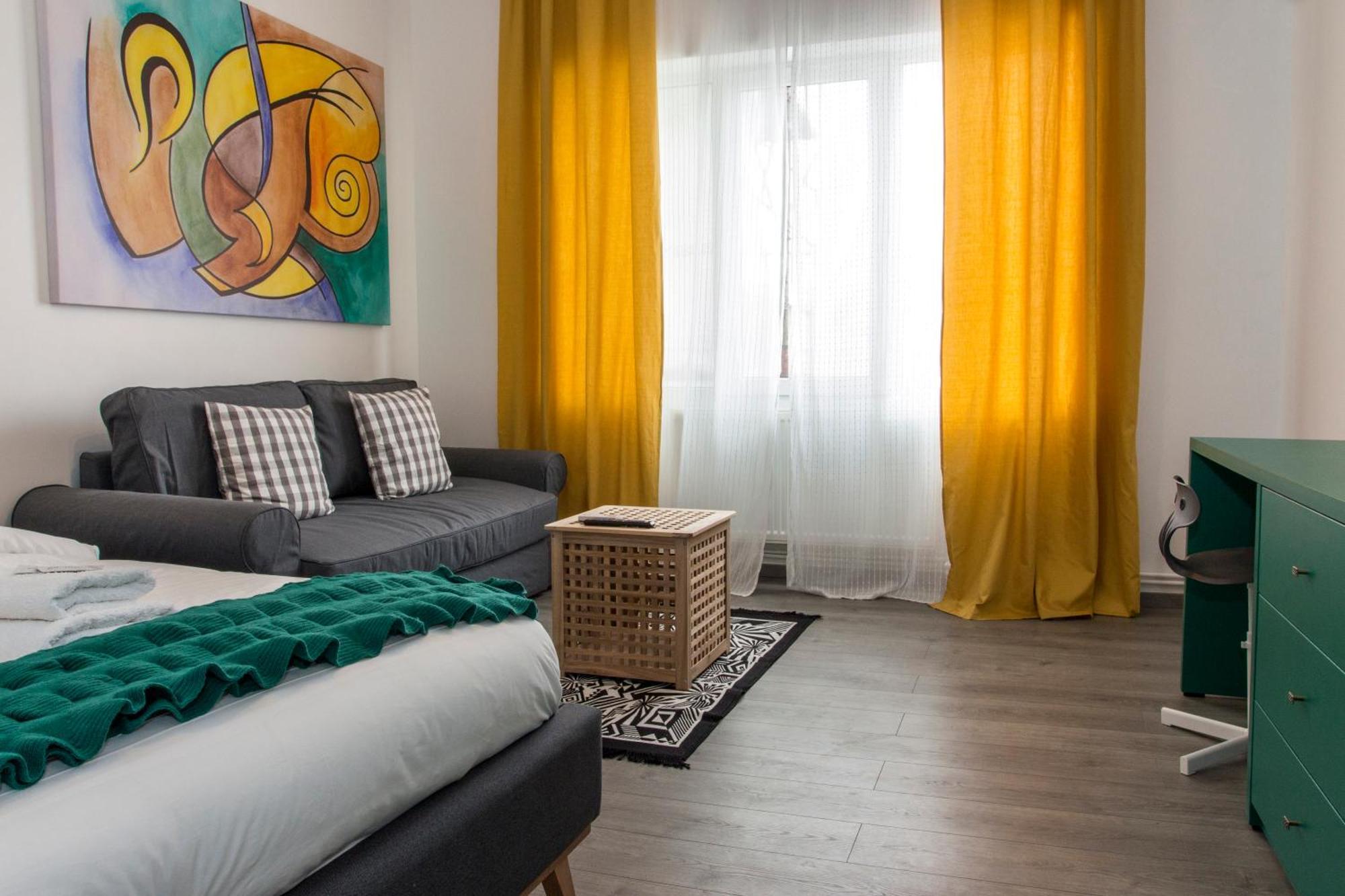 Old Town Premium Apartment By Mrg Бухарест Екстер'єр фото