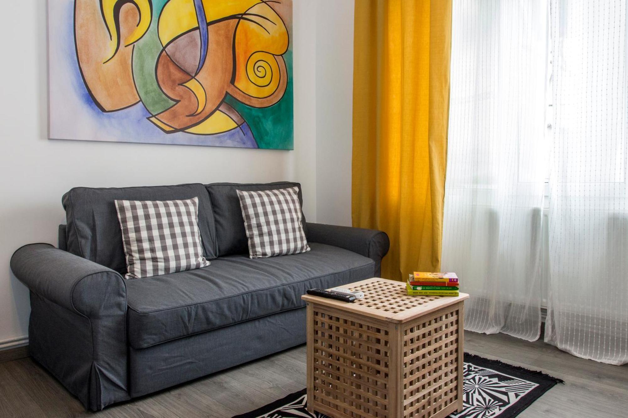 Old Town Premium Apartment By Mrg Бухарест Екстер'єр фото